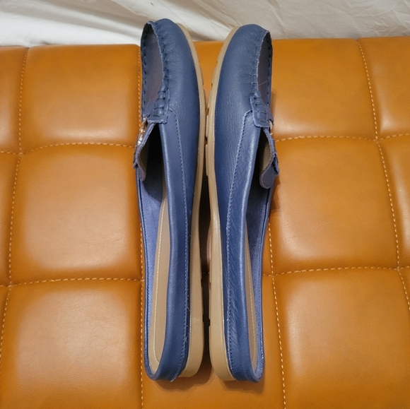 Mercer & Madison Blue Leather Slip On Flats Size 9.5 - Picture 2 of 10
